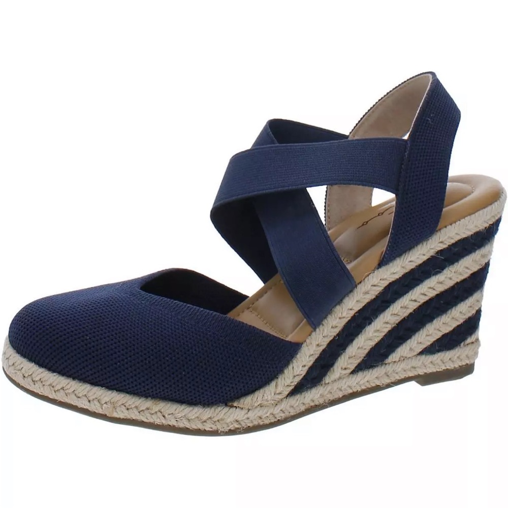 Me Too Bev 15 … Blue Wedge Espadrilles with Elastic Straps (New in Box)